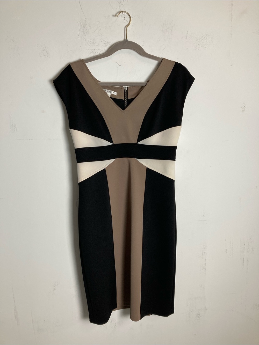 Maggy London Black, Taupe & Cream Colorblock V-Neck Midi Dress